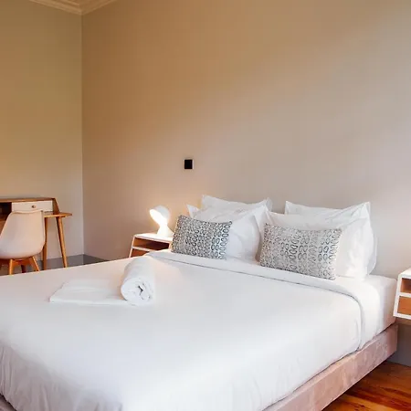 Trait House Apartamento